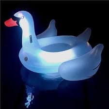 90702 Giant Led Light-Up Swan